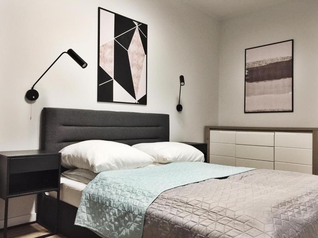 Apartamenty Zajezdnia Mtp ポズナン エクステリア 写真